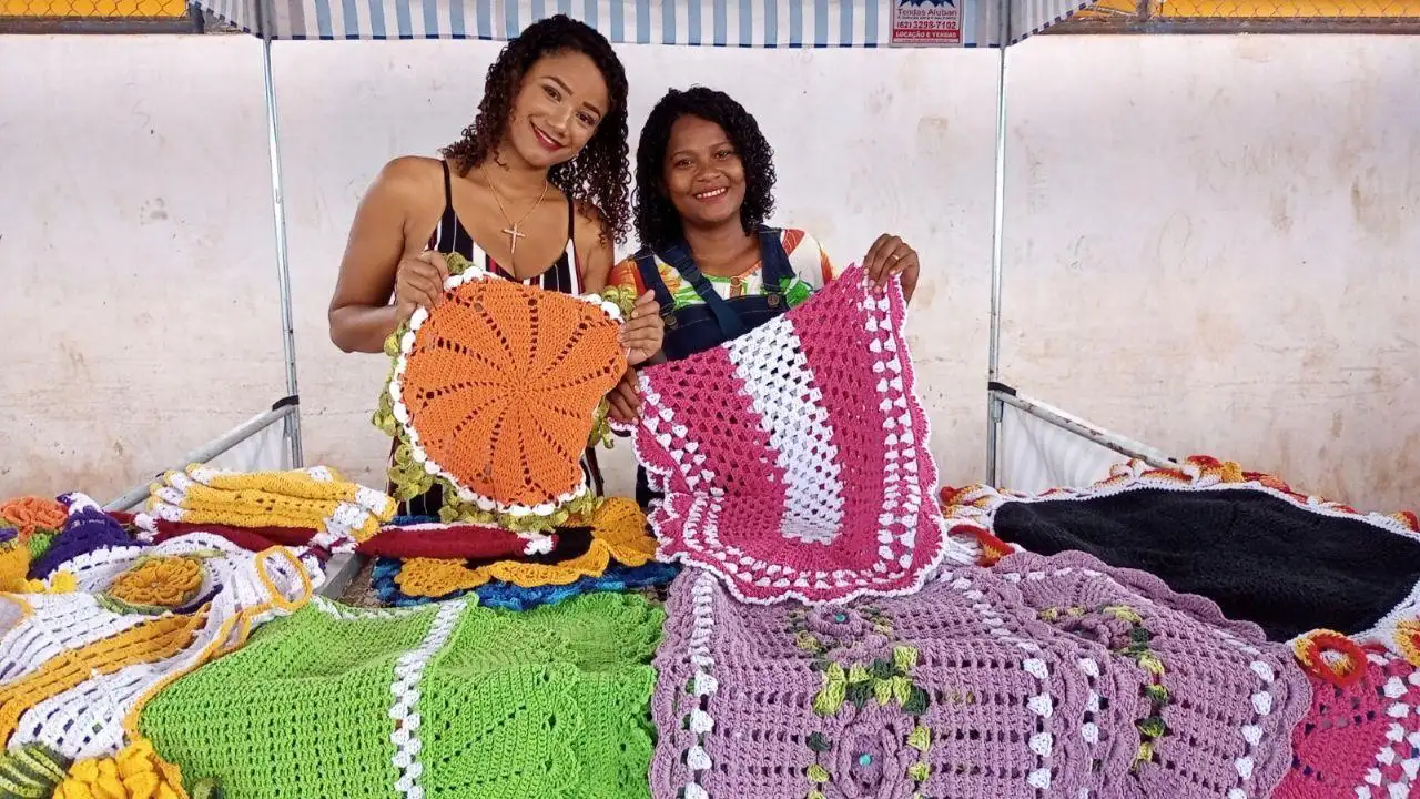 Foto 1 – Curso de Crochê incentiva geração de renda e valorização artesanal
