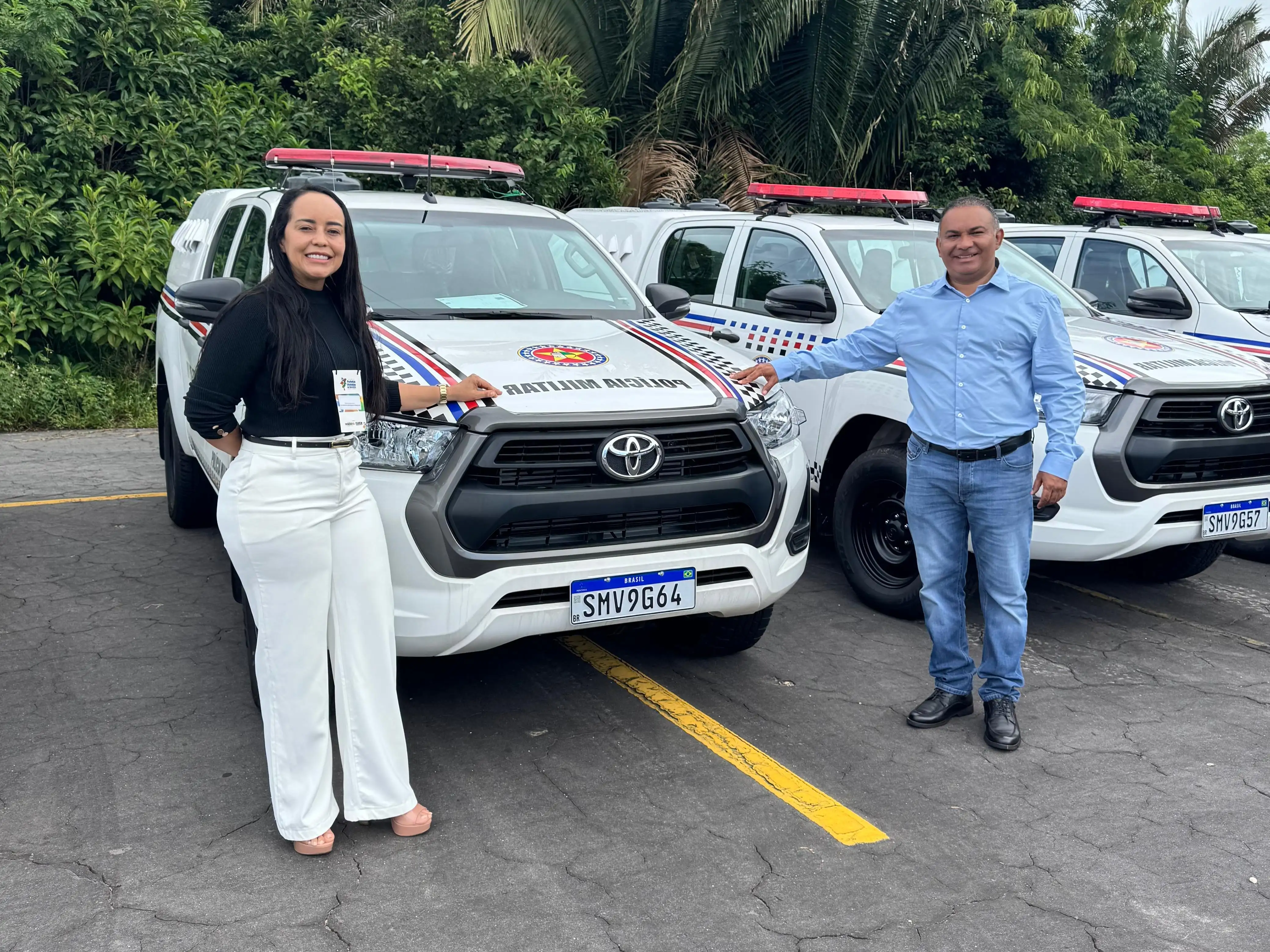 Foto 1 – Segurança reforçada: Alto Alegre do Pindaré recebe nova viatura para a Polícia Militar